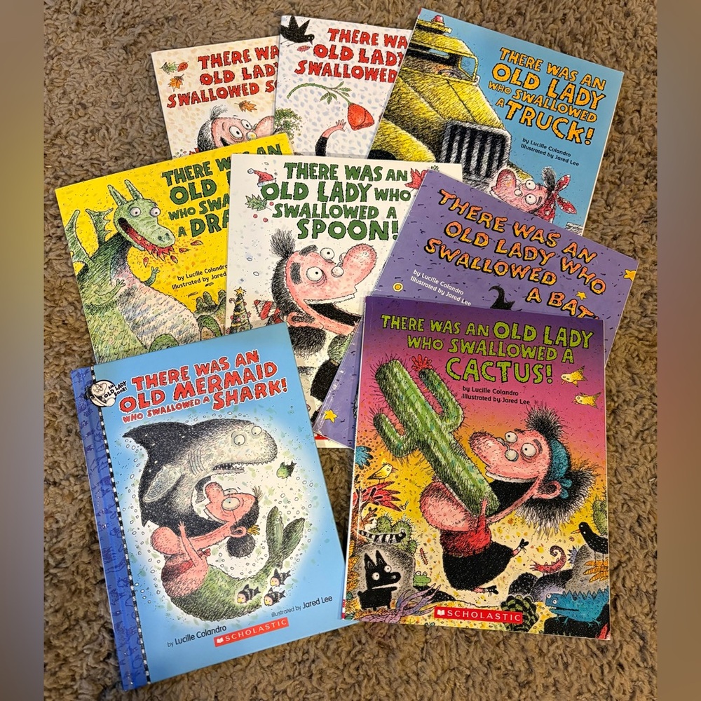 There Was An Old Lady Who Swallowed a Fly 8 Book Series